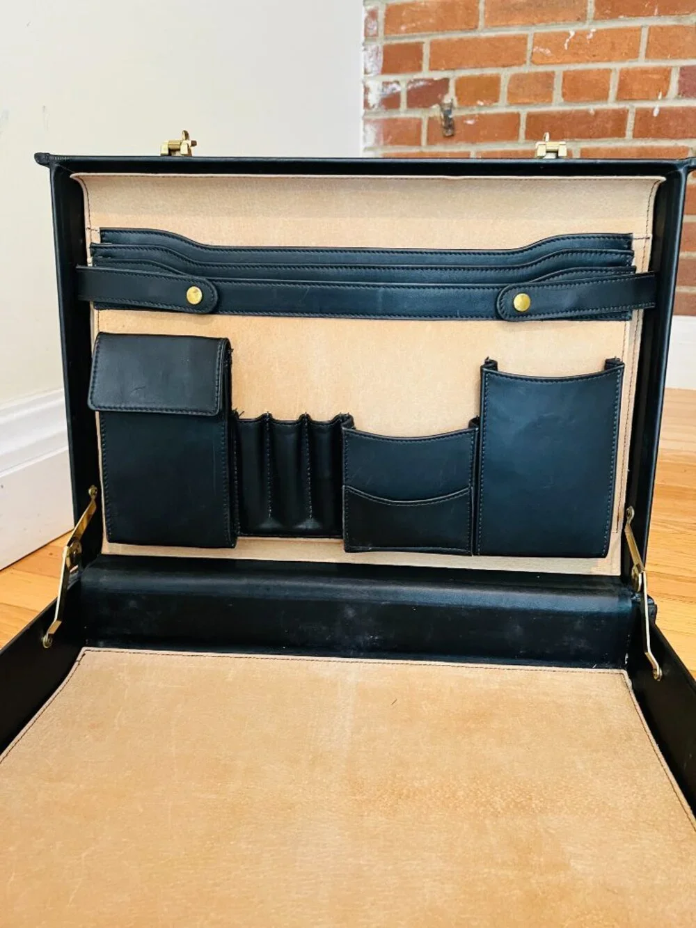 Coach Black Leather Hard Sided 4.5